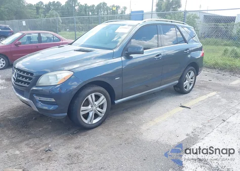 2012 Mercedes-Benz Ml 350 4Matic z USA, uszkodzony, nr VIN 4JGDA5HB4CA000627